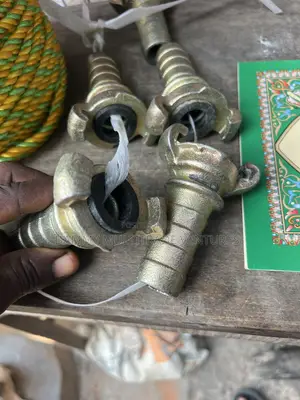 Industrial Chicago-Style Claw