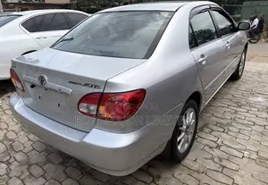 Toyota Corolla LE 2006 Silver