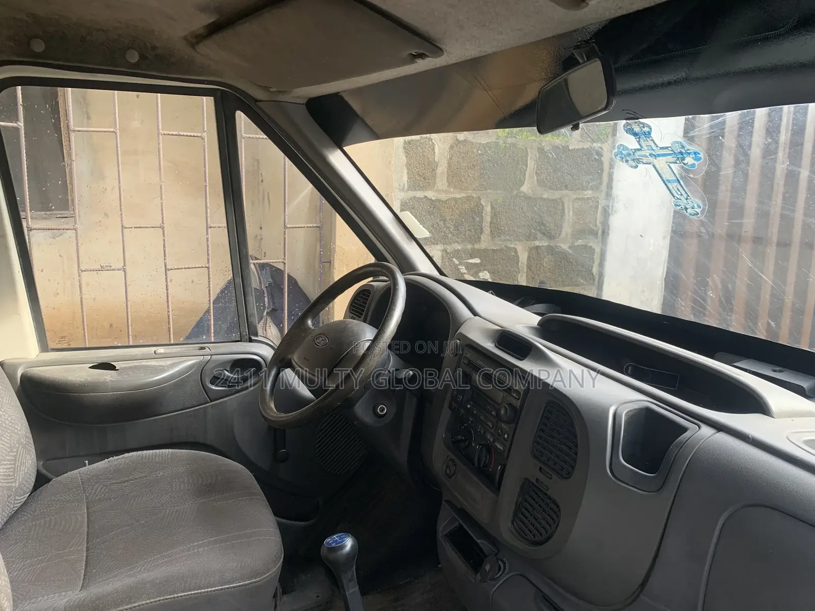 Ford Transit 2005 Yellow