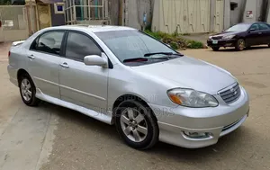 Toyota Corolla 2004 Silver