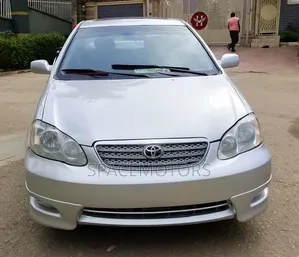 Toyota Corolla 2004 Silver