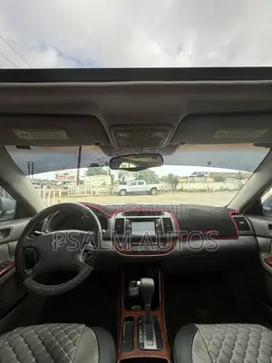 Toyota Camry 2004 Silver