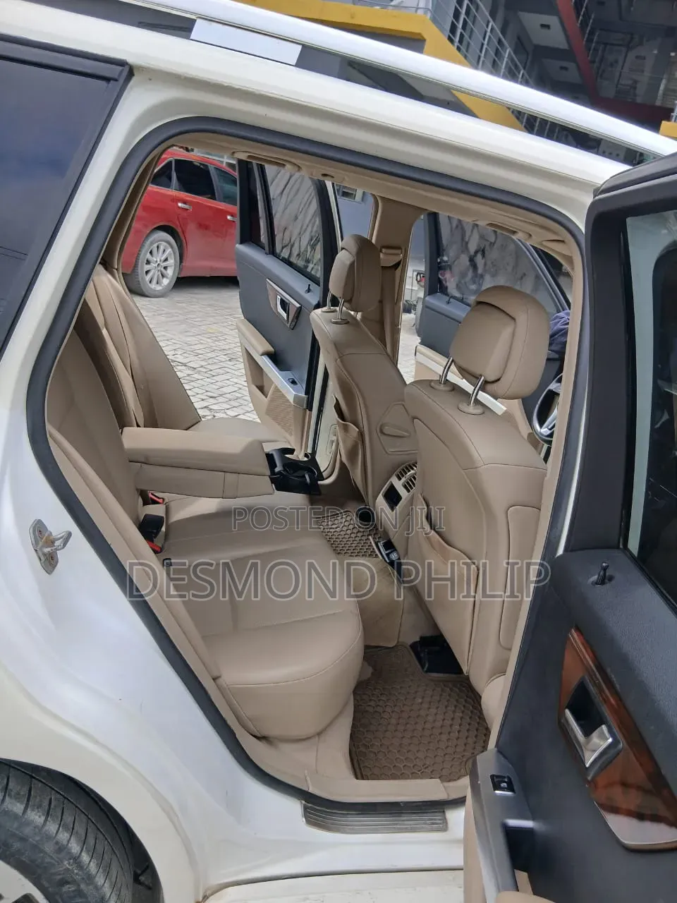 Mercedes-Benz M Class 2010 White