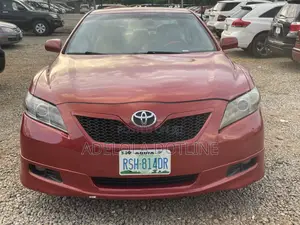 Toyota Camry XLE V6 4dr Sedan (3.5L 6cyl 6AM) 2008 Red