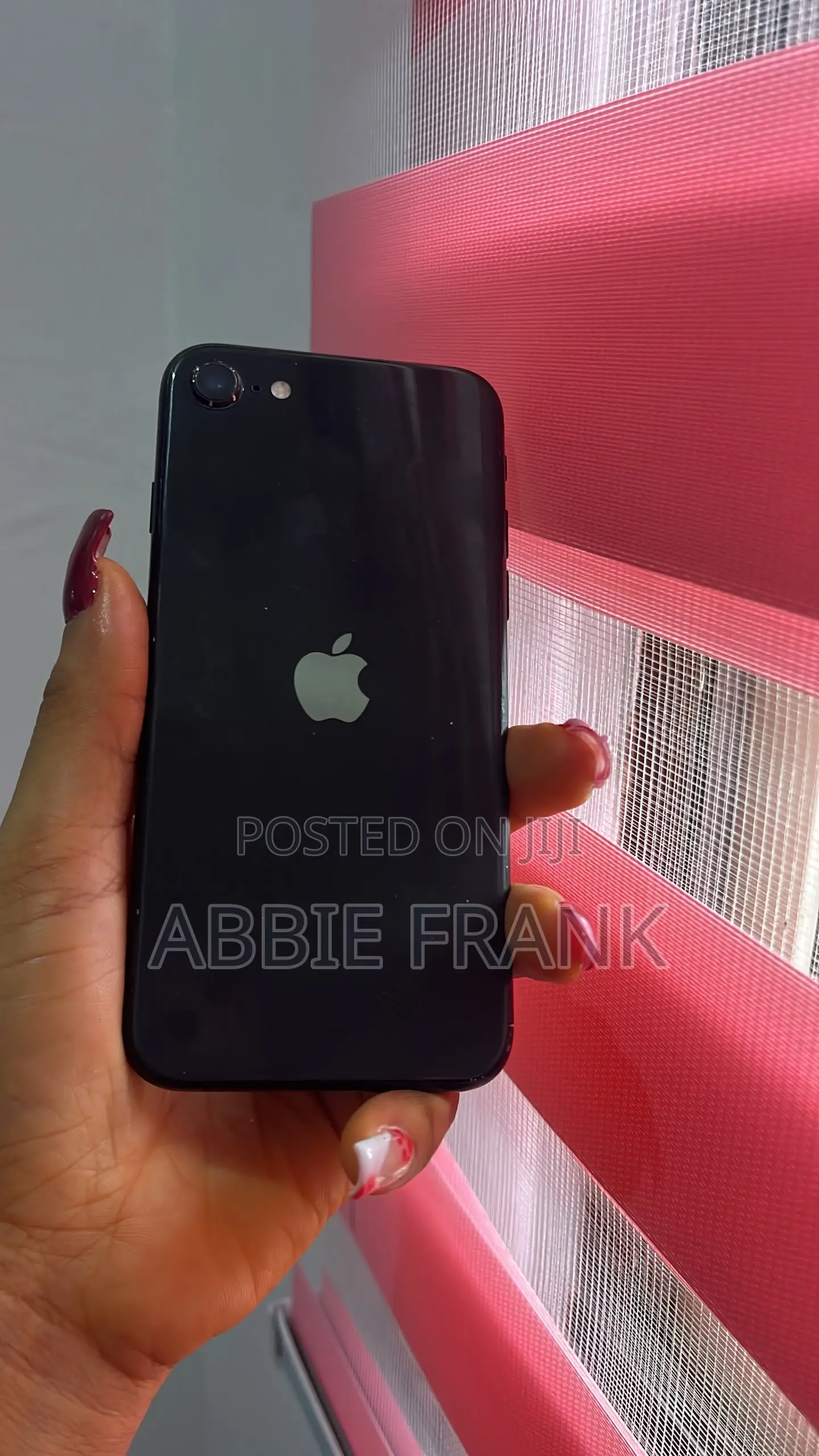 Apple iPhone SE (2022) 64 GB Black