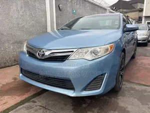 Toyota Camry 2012 Blue