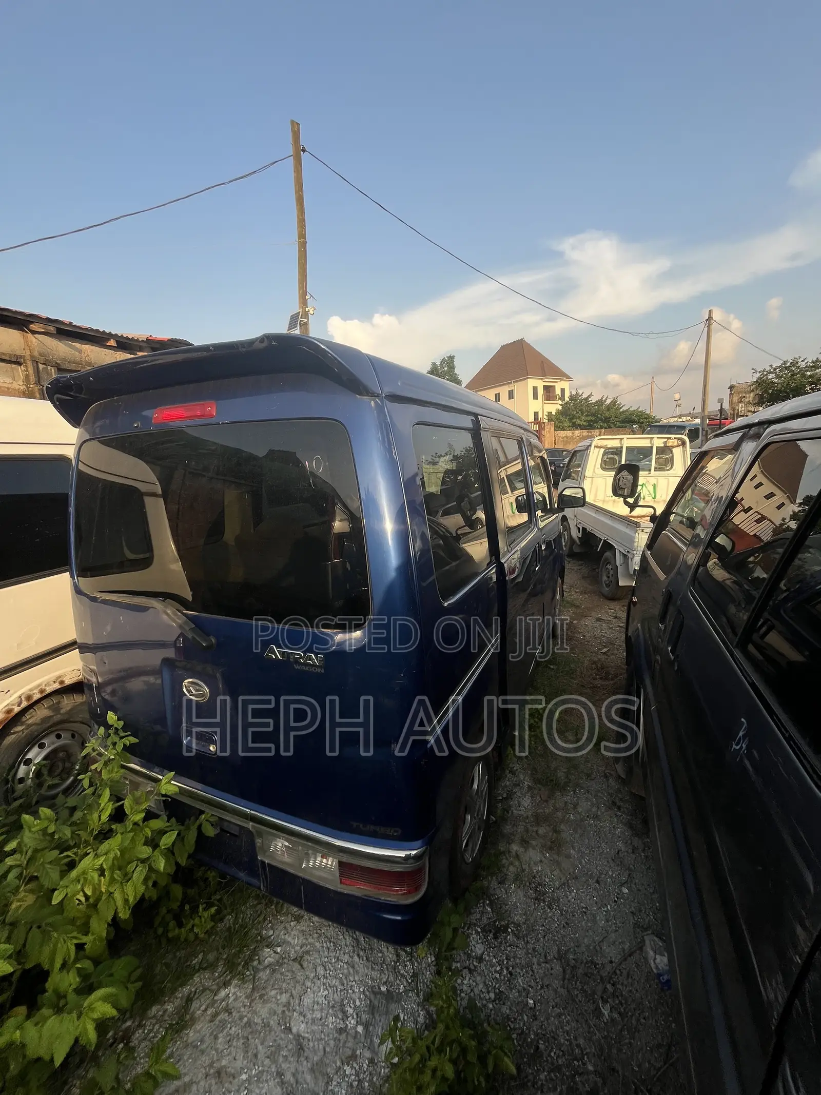 Daihatsu Hijet 2016 Blue