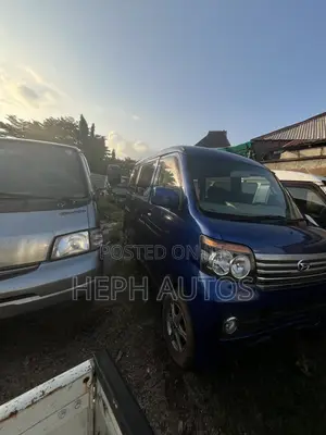 Daihatsu Hijet 2016 Blue