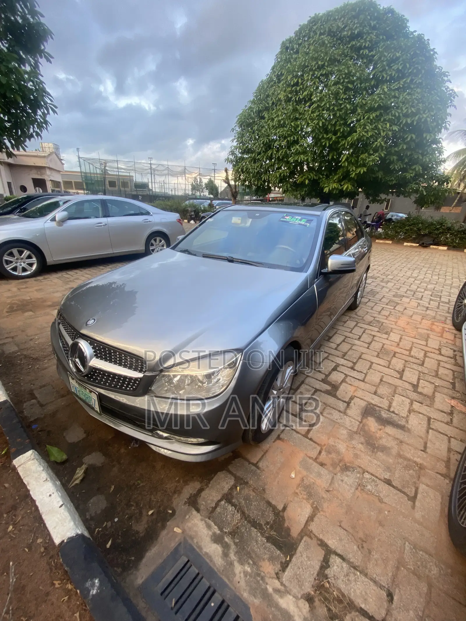 Mercedes-Benz C300 2009 Silver