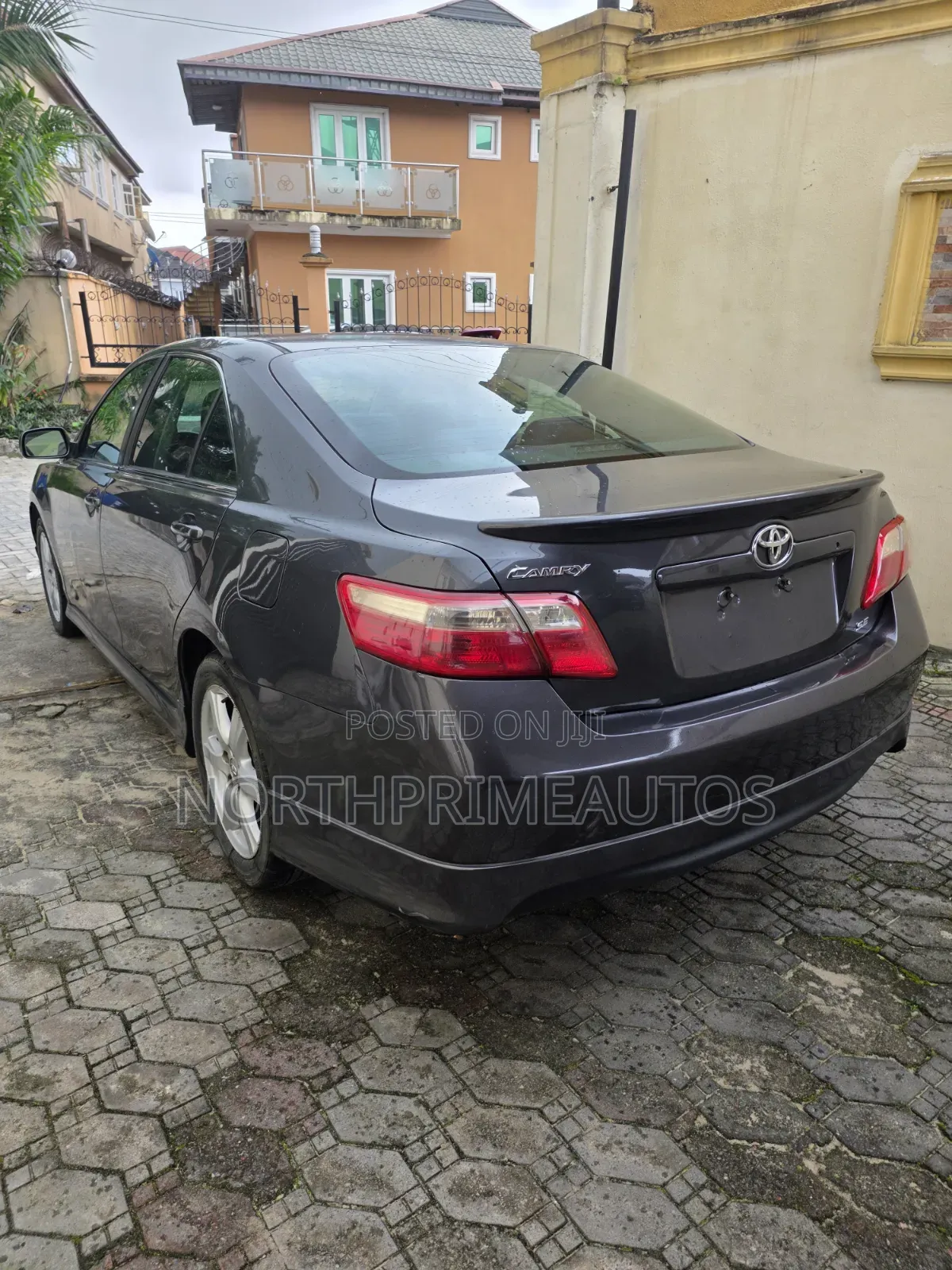 Toyota Camry 2008 Gray