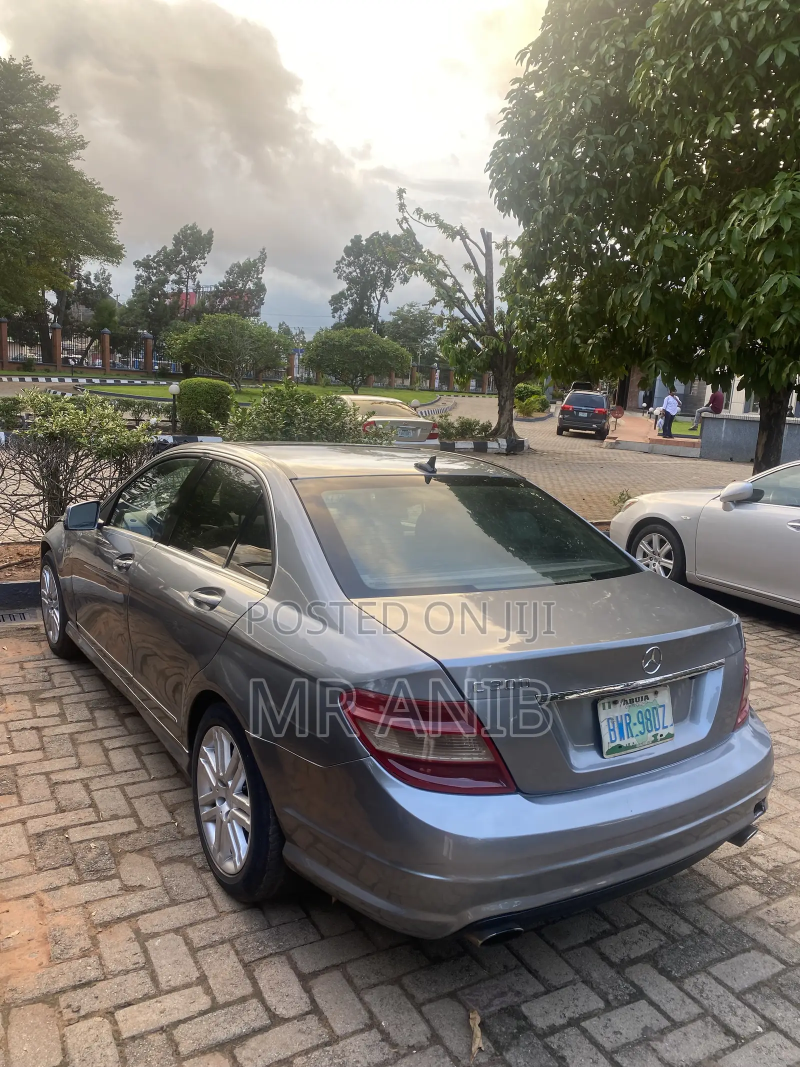 Mercedes-Benz C300 2009 Silver