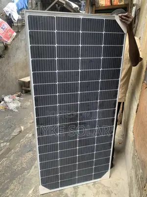 300watts Maximum Solar Panel