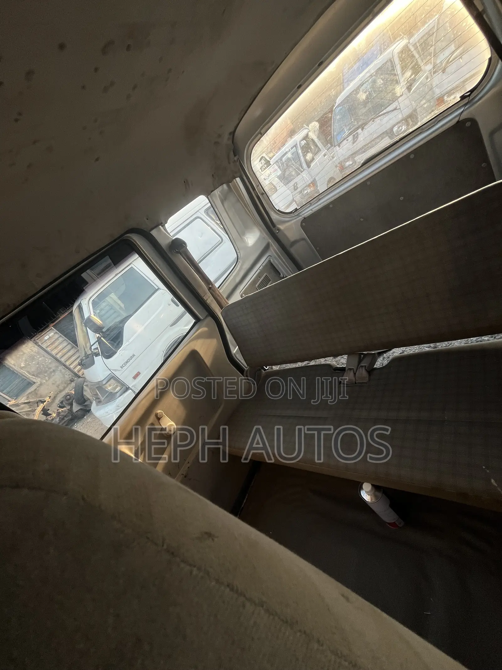 Suzuki APV Minibus 2016 Grey