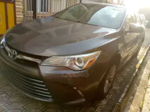 Toyota Camry 2017 Gray