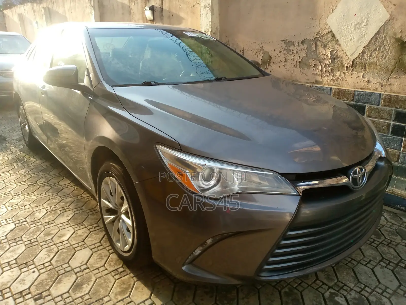 Toyota Camry 2017 Gray