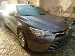 Toyota Camry 2017 Gray
