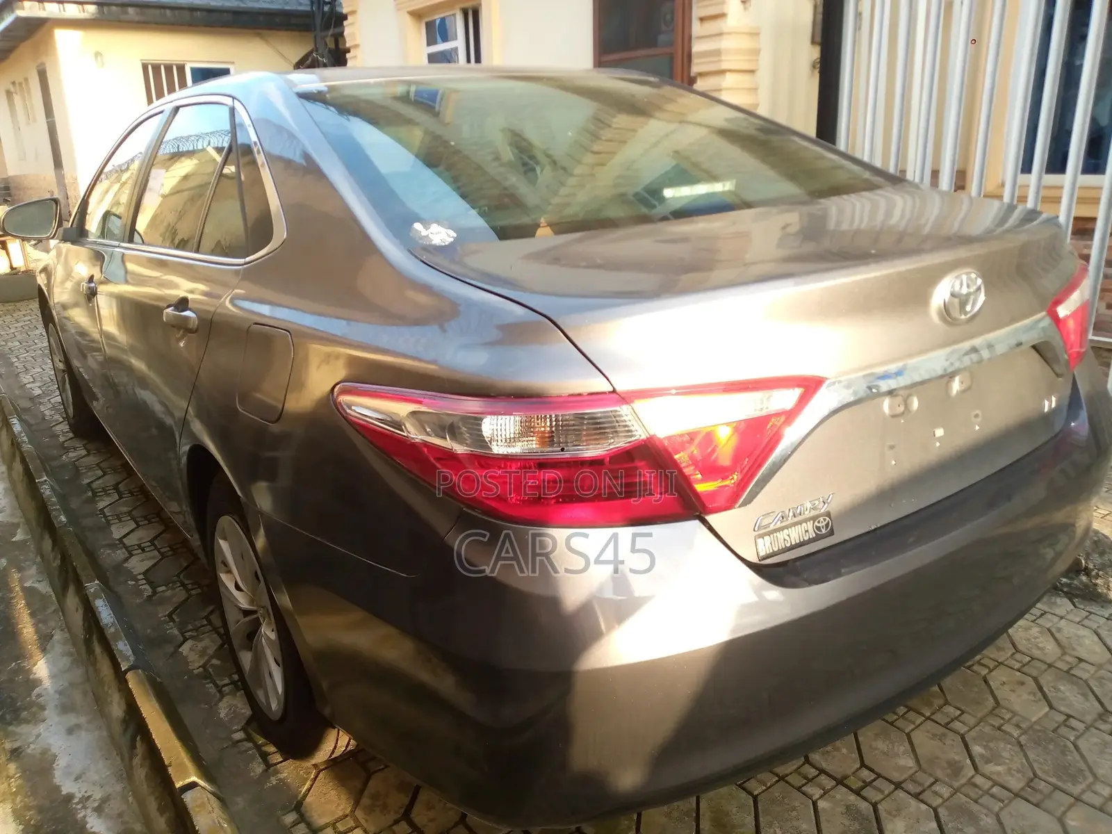 Toyota Camry 2017 Gray