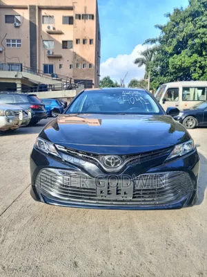 Toyota Camry 2018 Black