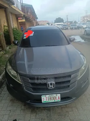Honda Accord Crosstour 2011 Gray