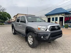 Toyota Tacoma 2015 Silver