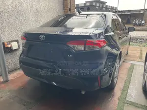 Toyota Corolla 2020 Blue