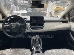 Toyota Corolla 2020 Blue