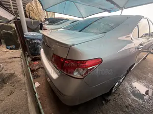 Lexus ES 350 2010 Silver