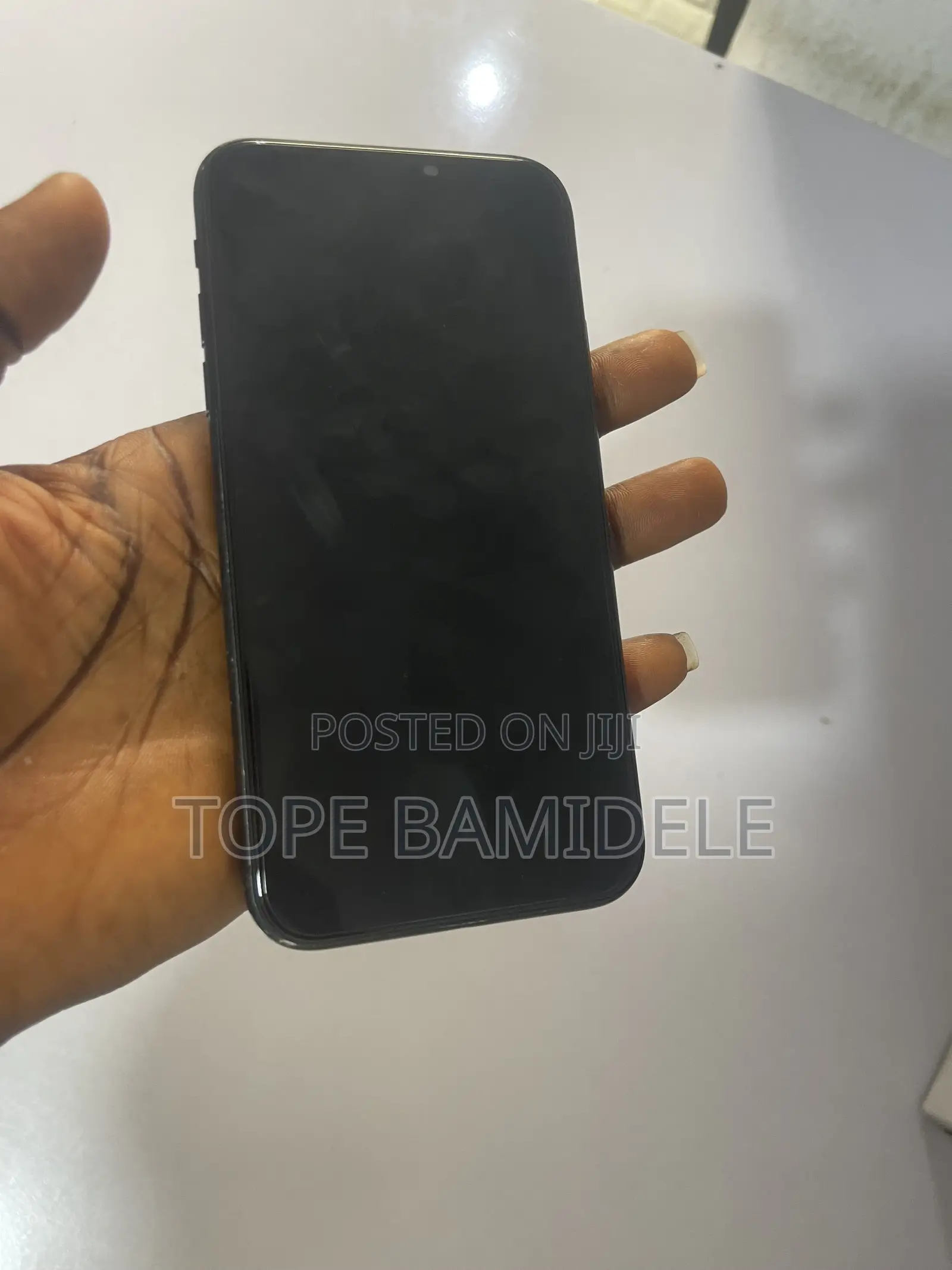 Apple iPhone XR 64 GB Black