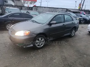 Toyota Corolla 2004 Gray