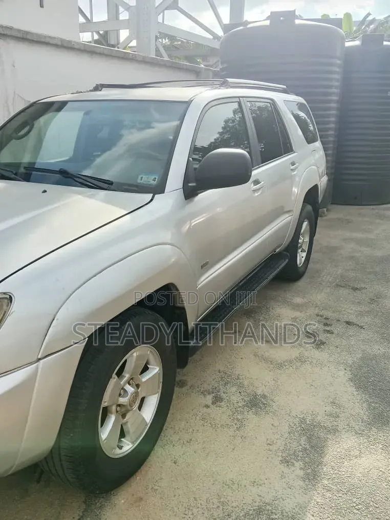 Toyota 4-Runner 2004 Silver