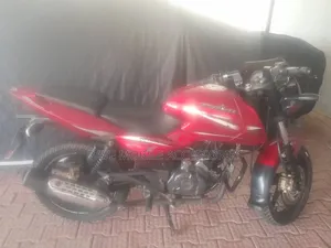 Bajaj Pulsar 180 2020