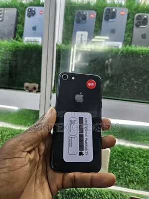 Apple iPhone 8 64 GB Black