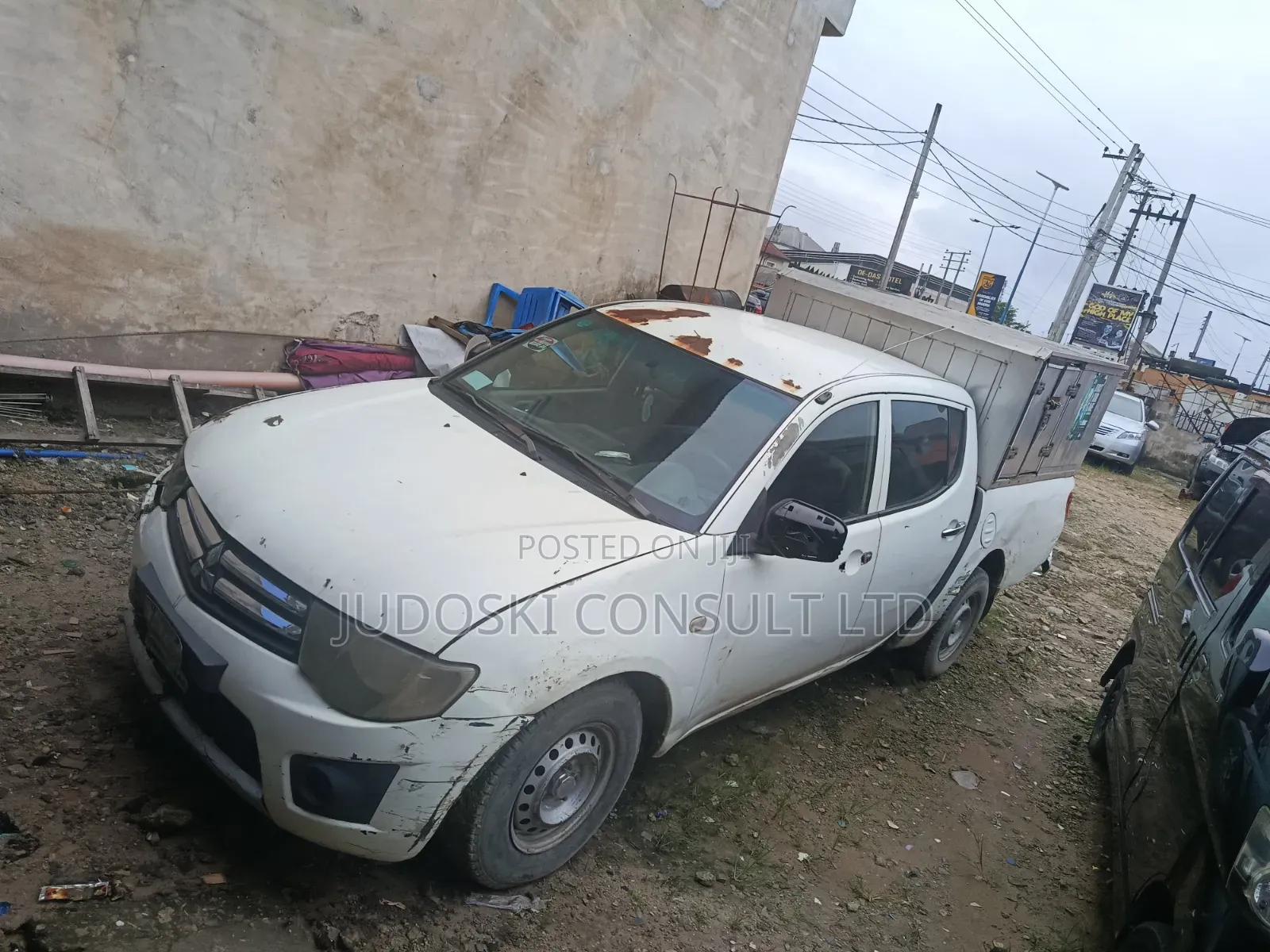 Mitsubishi L200 2010