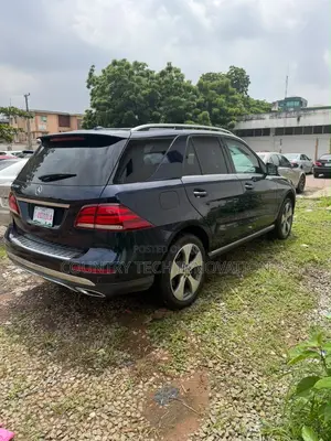 Mercedes-Benz GLE-Class GLE 350 2016 Blue