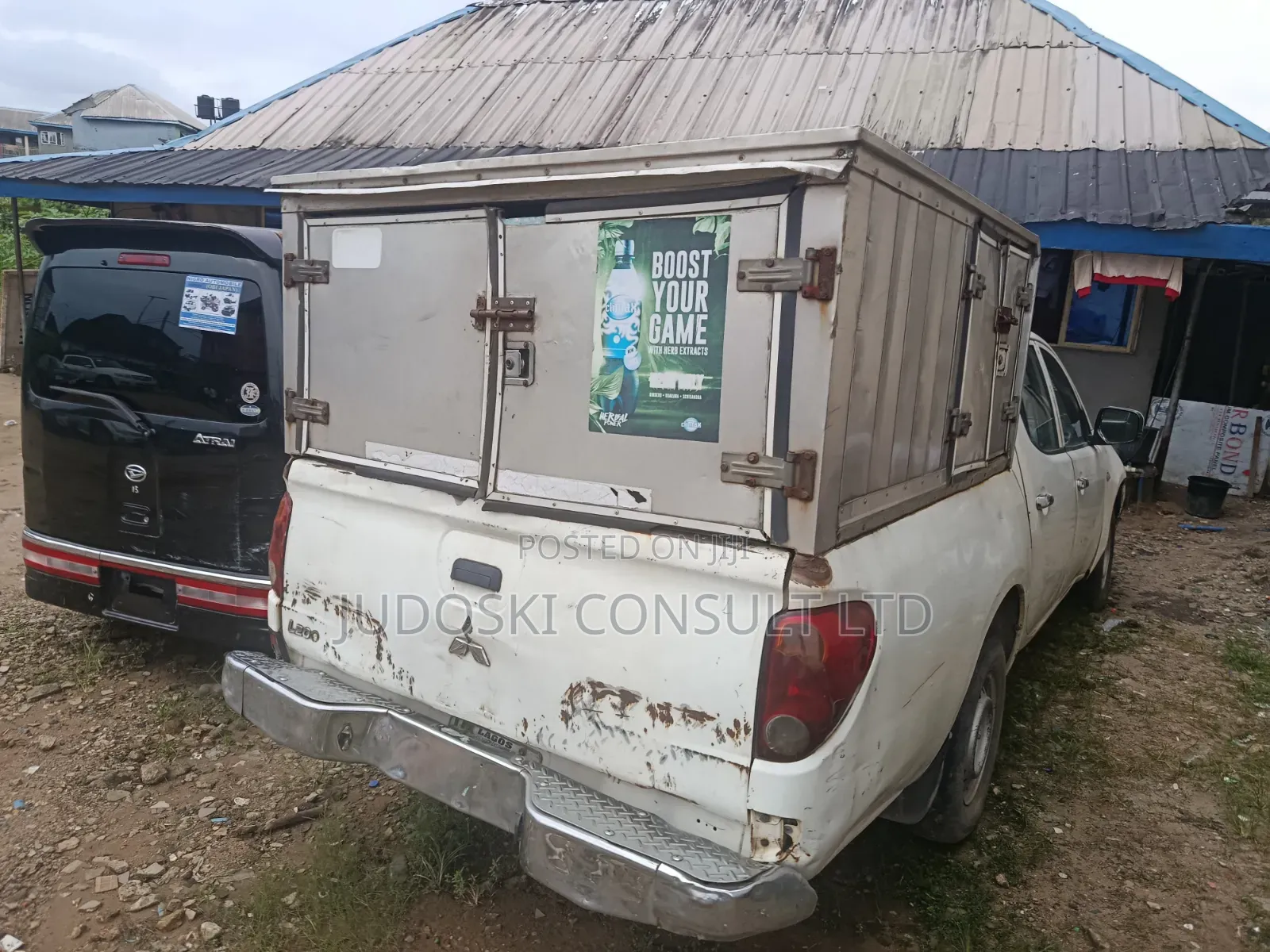 Mitsubishi L200 2010