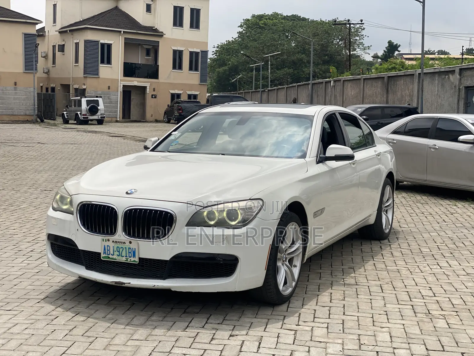 BMW 740 2013 White