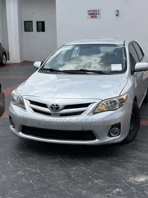 Toyota Corolla 2013 Silver
