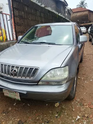 Lexus RX 2000 Green