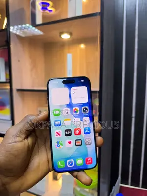 New Apple iPhone 15 Pro 256 GB Black