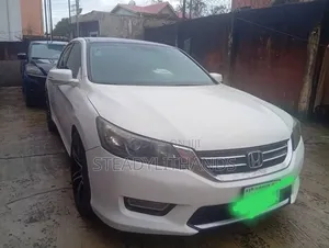 Honda Accord 2013 White