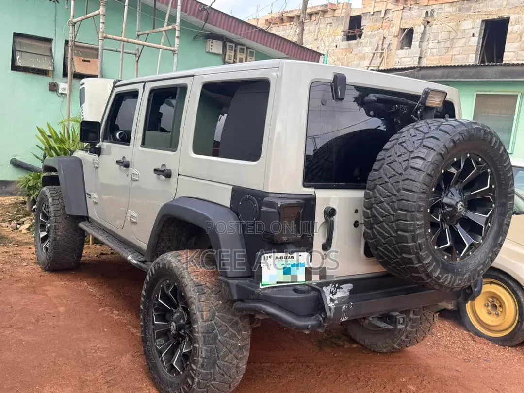 Jeep Wrangler 2012 Silver