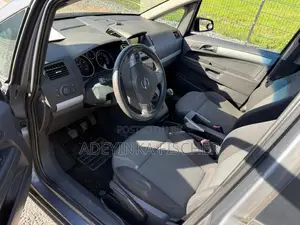 Opel Zafira 2007 Gray