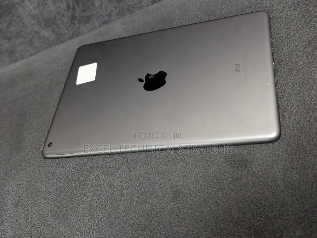 Apple iPad 9.7 64 GB Silver