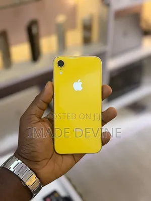 Apple iPhone XR 64 GB Yellow