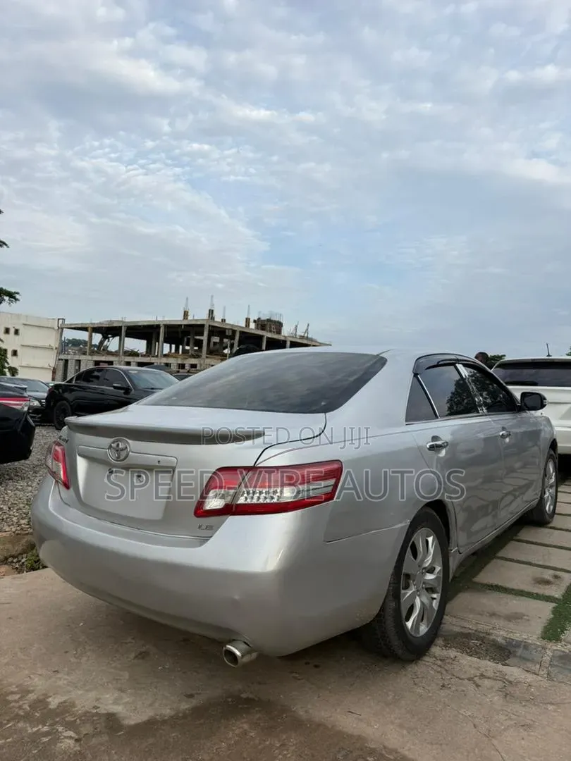 Toyota Camry 2008 Silver