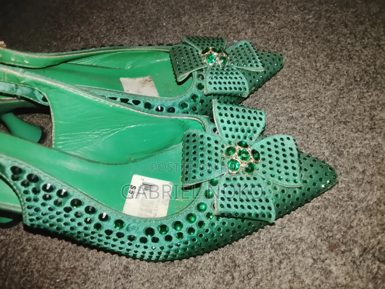 Green Heel Shoes (Pumps)