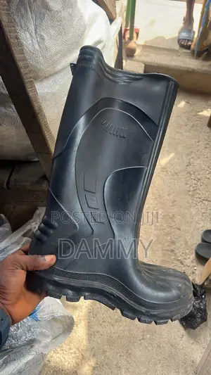 Starlink Safety Black Rainboot,