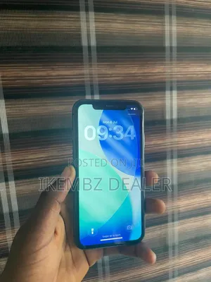 Apple iPhone 11 64 GB Black