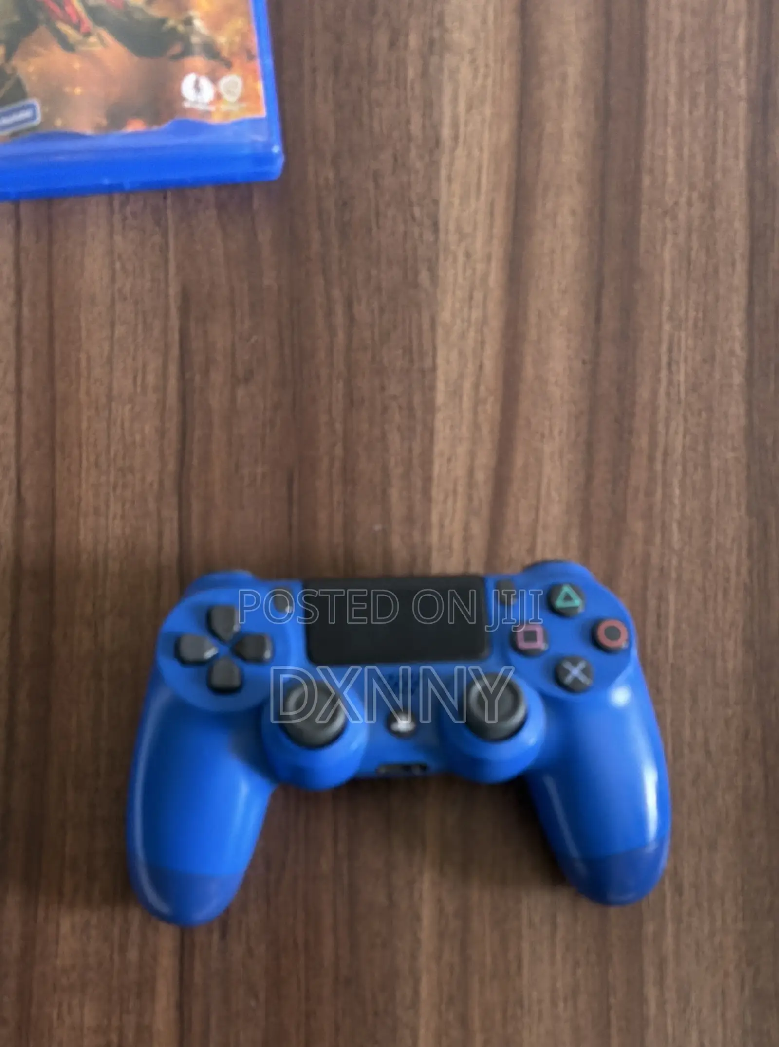 Ps4 Pro With Controller and Minecraft