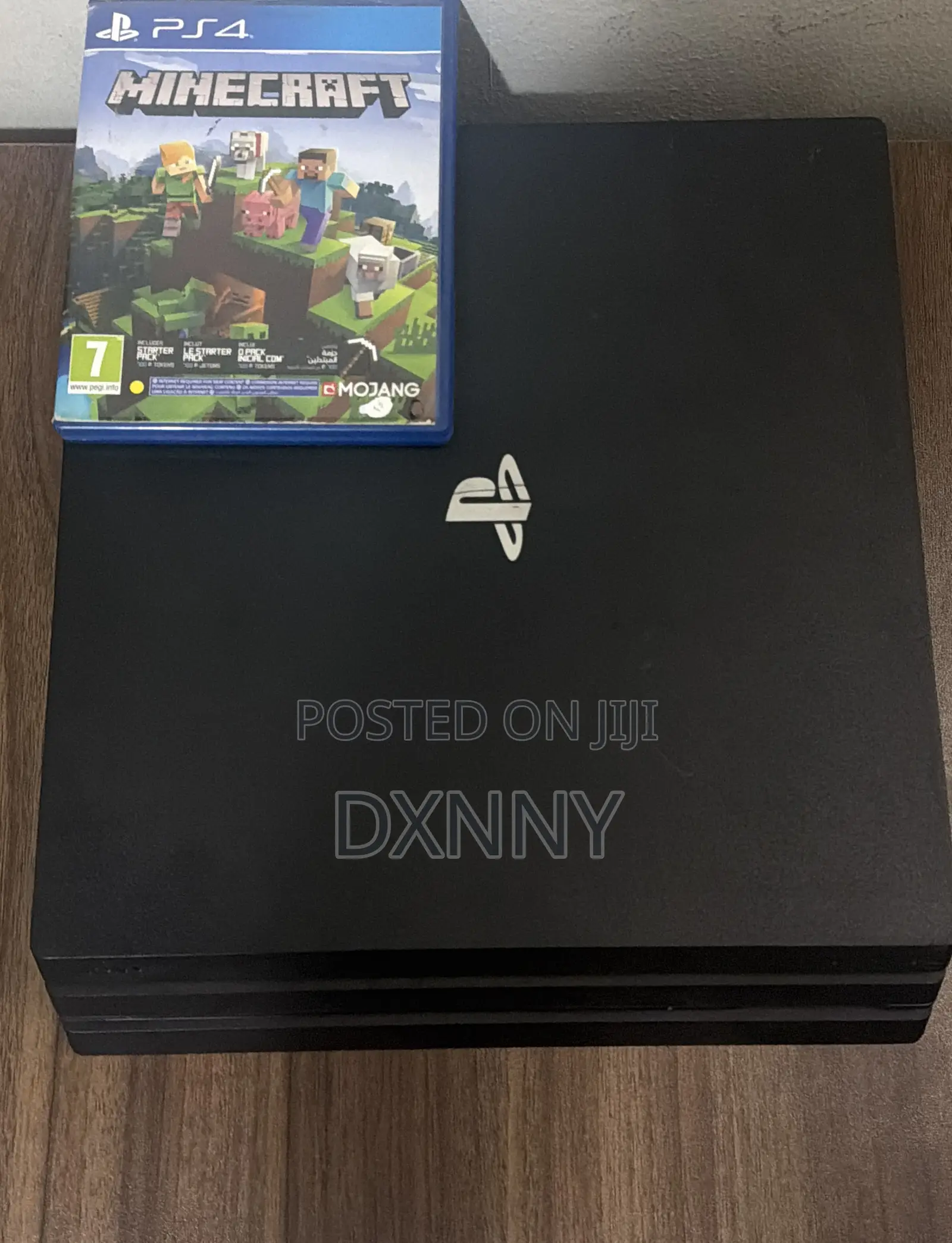 Ps4 Pro With Controller and Minecraft